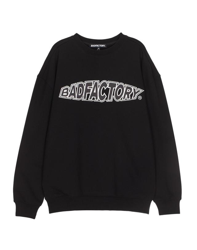 배드 팩토리 오발 로고 크루넥 블랙 (OVAL LOGO CREWNECK BLACK) 착용컷