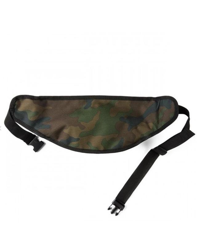 오베이 OBEY DROP OUT SLING BAG FIELD CAMO / 드롭아웃 슬링팩 필드 카모 카키 착용컷