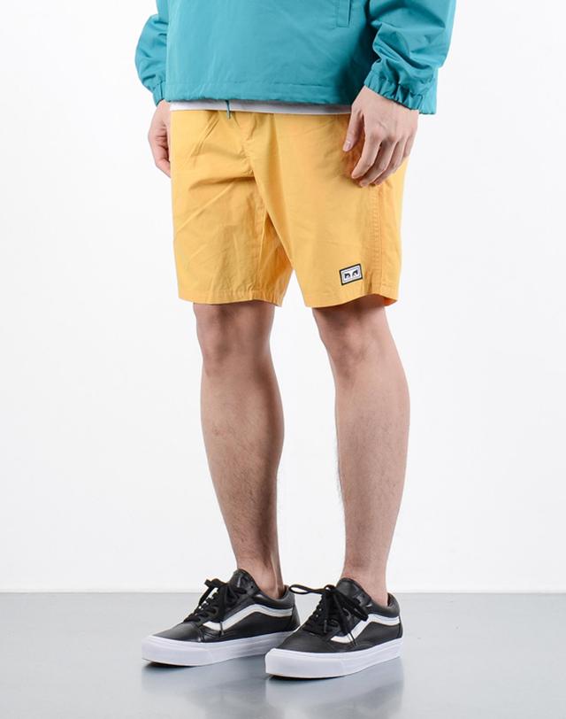 오베이 OBEY LEGACY SHORT III DUSTY YELLOW / 레거시 쇼트 팬츠 옐로우 진한 노랑 착용컷