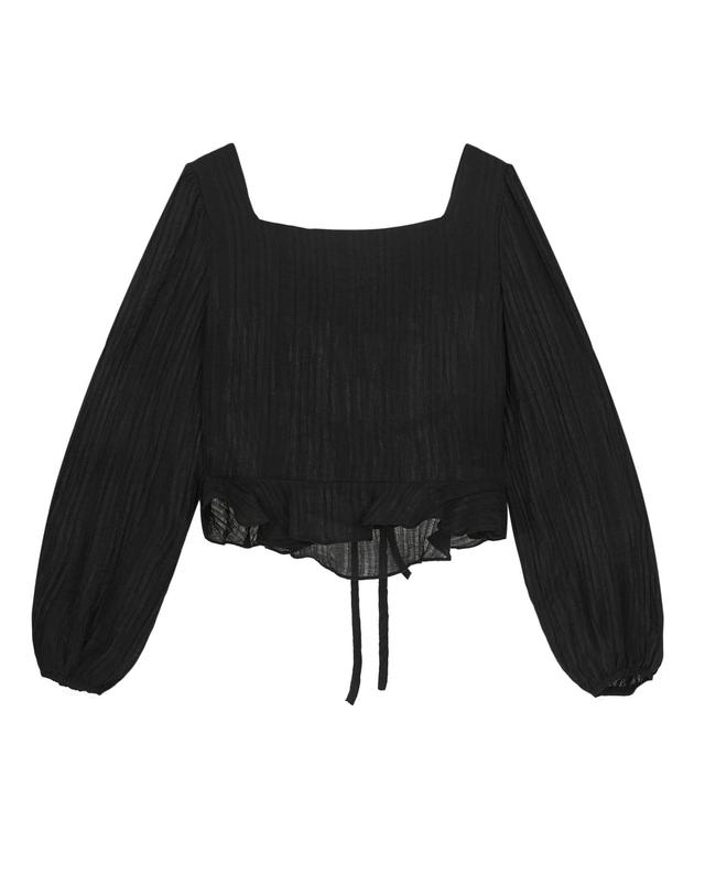 엠오엠씨 SHIRRING SQUARE NECK BL BLACK 블랙 착용컷