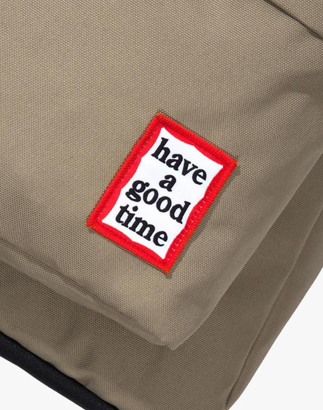 해브어굿타임 해브 어 굿 타임 FRAME BACKPACK SAND / 백팩 가방 밝은 브라운 착용컷