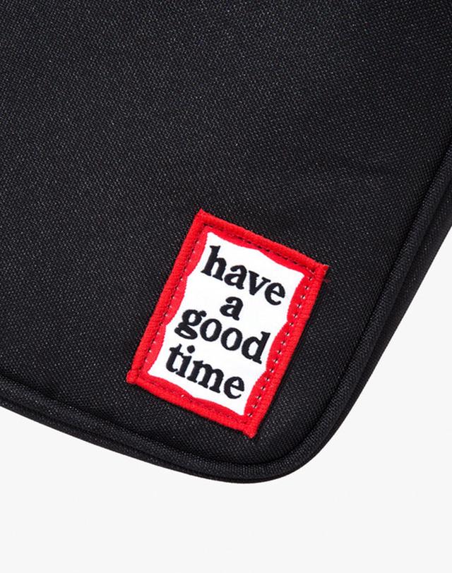 해브어굿타임 해브 어 굿 타임 FRAME SHOULDER BAG BLACK / 숄더백 가방 블랙 착용컷