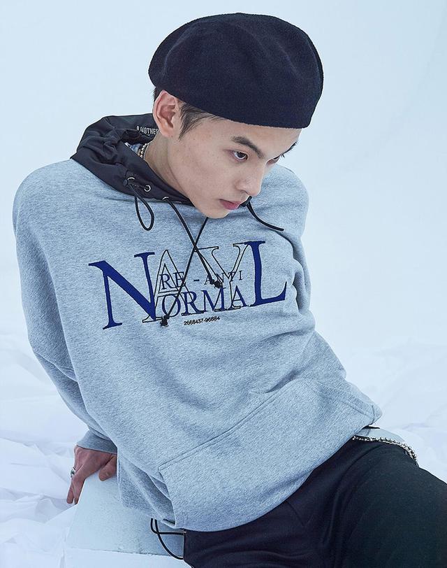 어나더유스 [어나더유스] ANOTHERYOUTH LETTERING HOODIE GRAY 그레이 착용컷