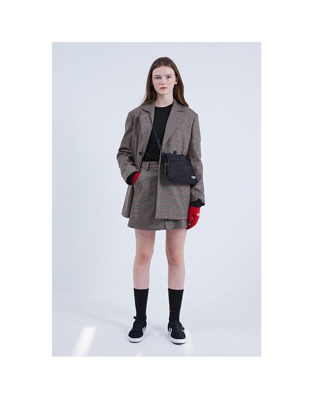 키르시 [즉시배송] POCKET SACOCHE HS [BLACK] / 포켓 사코슈 HS 블랙 착용컷