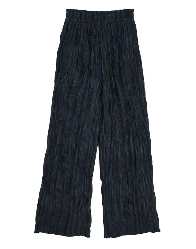 큐리티 C TIE DYE PLEATS PANTS_BLUE 진한 블루 착용컷