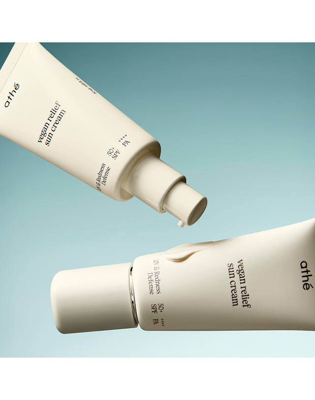 아떼뷰티 [화잘먹 선크림] 아떼 비건 릴리프 무기자차 선크림 50ml 듀오 착용컷