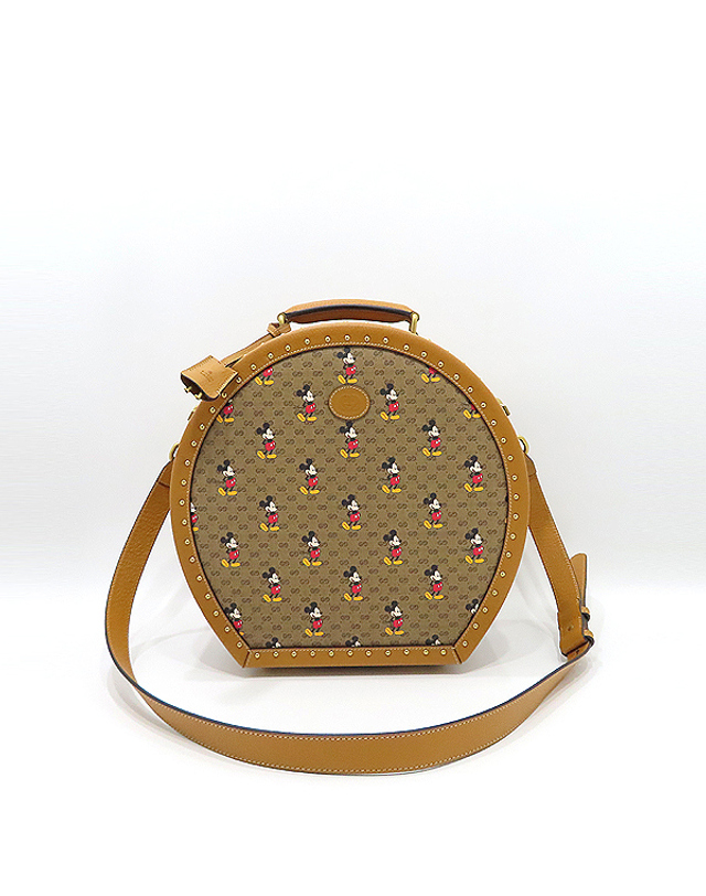 구찌 [중고명품] [중고]고이비토 구찌 602370 Disney x Gucci 디즈니 햇박스 토트백 + 숄더스트랩 2WAY K21024GU 착용컷