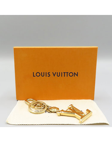 [중고]고이비토 루이비통 M65216 금장 LV 파셋 키홀더 K38155LV