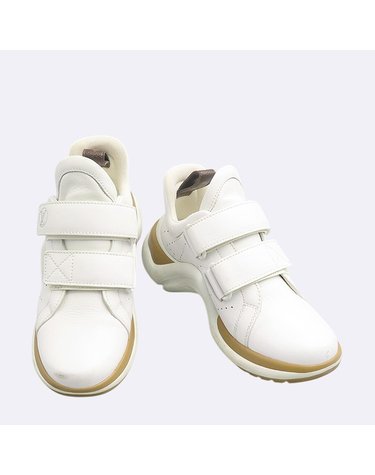 [중고]스미스마켓 루이비통 1A8CM8 모노그램 캔버스 화이트 컬러 LV아치라이트 벨크로 여성용 스니커즈 - 235MM K45737LV