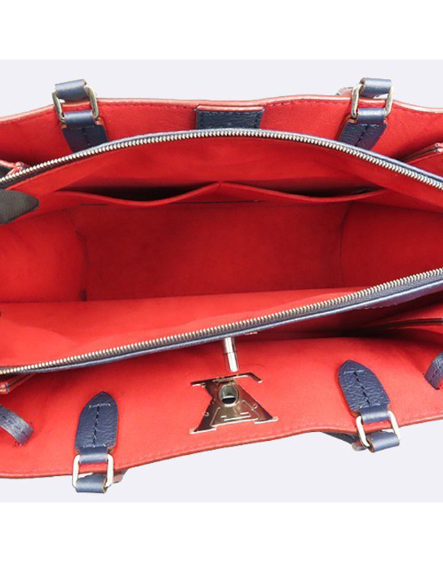 루이비통 [중고명품] [중고]고이비토 루이비통 M54571 MARINE ROUGE(마린 루즈) 컬러 락미토 태슬장식 은장 LV 트위스트 토트백 K44166LV 착용컷