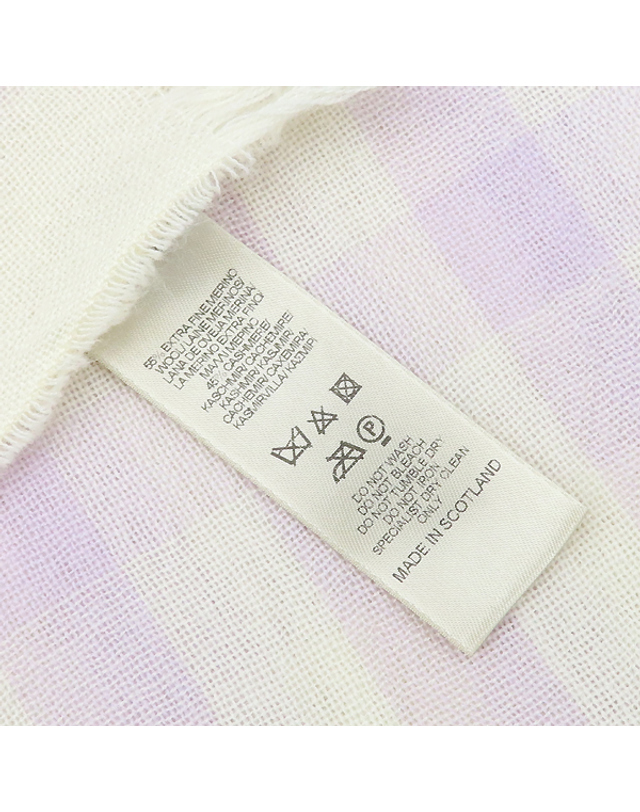 버버리 [중고명품] [중고]고이비토 버버리 체크 캐시미어 혼방 머플러 K8186BU 착용컷