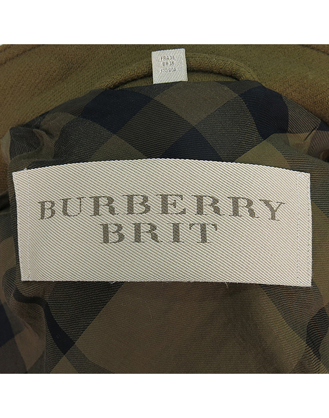 버버리 [중고명품] [중고]스미스마켓 버버리 3888355 BRIT(브릿) 라인 올리브 컬러 울 캐시미어 혼방 코트 - 36사이즈 K8708BU 착용컷