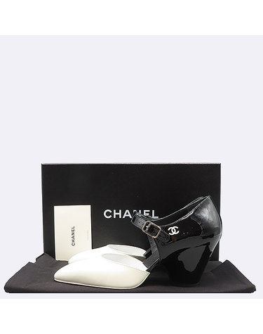[중고]스미스마켓 샤넬 (미사용)  G35426 블랙/화이트 페이던트 카프스킨 여성용 펌프스 구두 K16468CH