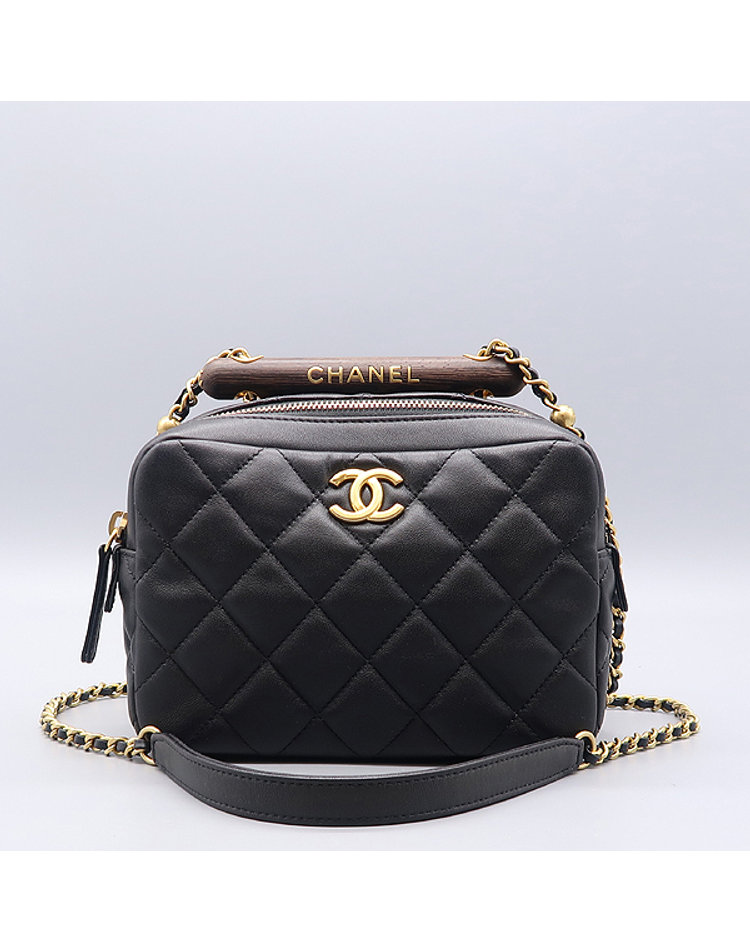 CHANEL 샤넬 [중고]고이비토 샤넬 AS4198 블랙 램스킨 미니 볼링 Wenge Wood 탑핸들 크로스백 60339wp