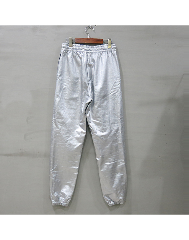 셀린느 [중고명품] [중고]스미스마켓 셀린느 2Z031684O 실버 메탈릭 코튼 트랙 팬츠 K2517CE 착용컷