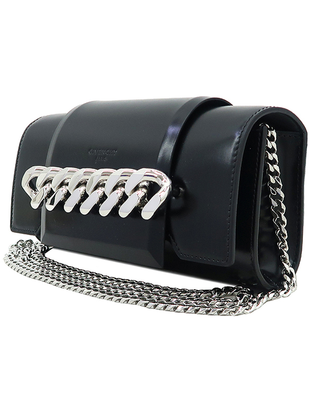 지방시 [중고명품] [중고]고이비토 지방시 BB05468776 001 블랙컬러 레더 INFINITY MINI 인피니티 미니 체인 락 디테일 플랩 크로스백 K0866GIV 착용컷