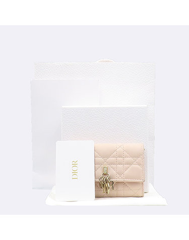 [중고]고이비토 디올 S0966ONMJ 파우더 핑크 컬러 까나쥬 램스킨 My Dior Glycine (마이 디올 글라이신) 미니 지갑 K4793CD