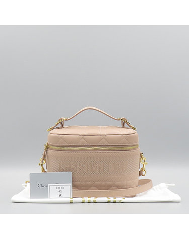 [중고]고이비토 디올 S5488UNTR 인디 핑크 컬러 램스킨 DIORTRAVEL 스몰 베니티 케이스 크로스백 K3508CD