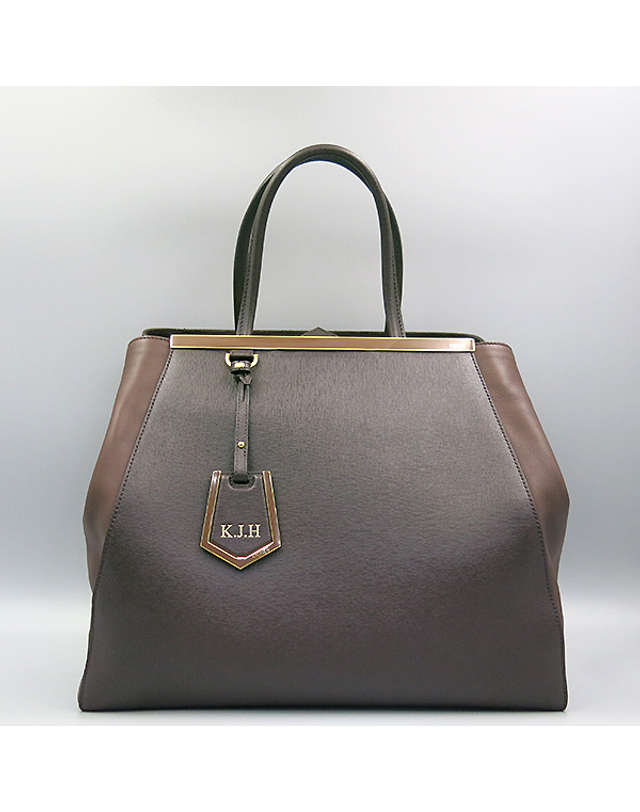 펜디 [중고명품] [중고]고이비토 펜디 8BH251 00D7E F0XWJ 브라운 컬러 레더 SHOPPING 2JOURS(투쥬르) VITELLO/CIELO 토트백 K3775FD 착용컷