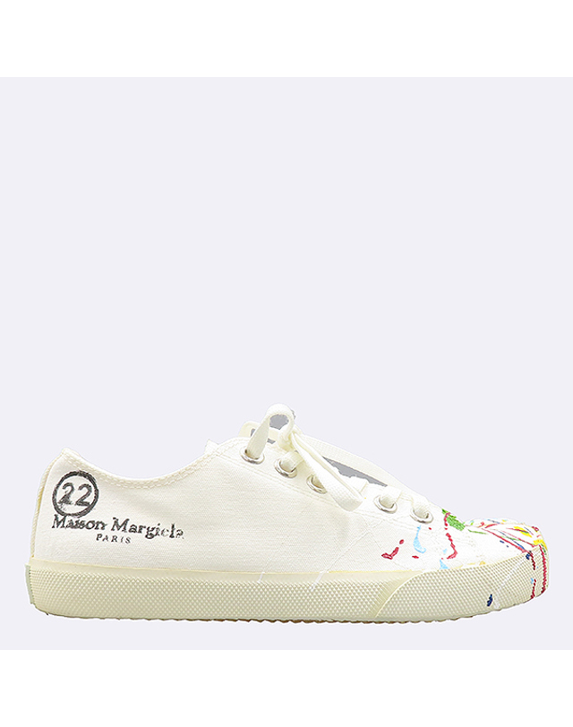 마틴 마르지엘라 [중고명품] [중고]스미스마켓 메종 마르지엘라 S58WS0112 페인트 드랍 타비 화이트 여성용 스니커즈 - 220MM K0331MRM 착용컷