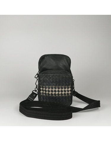 [중고]고이비토 보테가베네타 407385 그레이 인트레치아토 포켓 장식 힙색 겸 크로스백 K1286BOTT