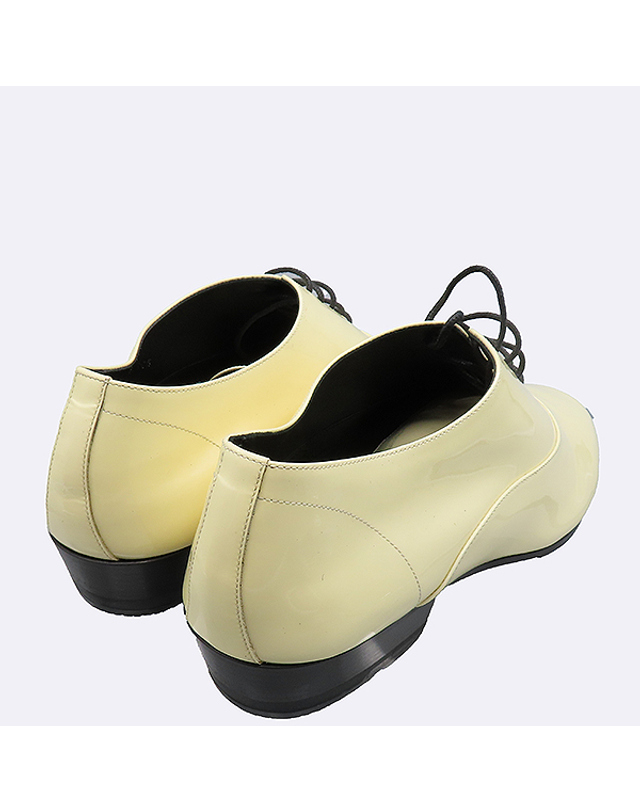 생 로랑 [중고명품] [중고]스미스마켓 생로랑 605005 베이지 컬러 남성용 구두 K5120YSL 착용컷