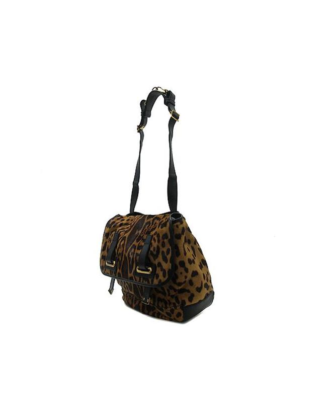 생 로랑 [중고명품] [중고]고이비토 생로랑 YSL(입생로랑) 191839 레오파드 송치 비싸스 숄더백 K0192YSL 착용컷