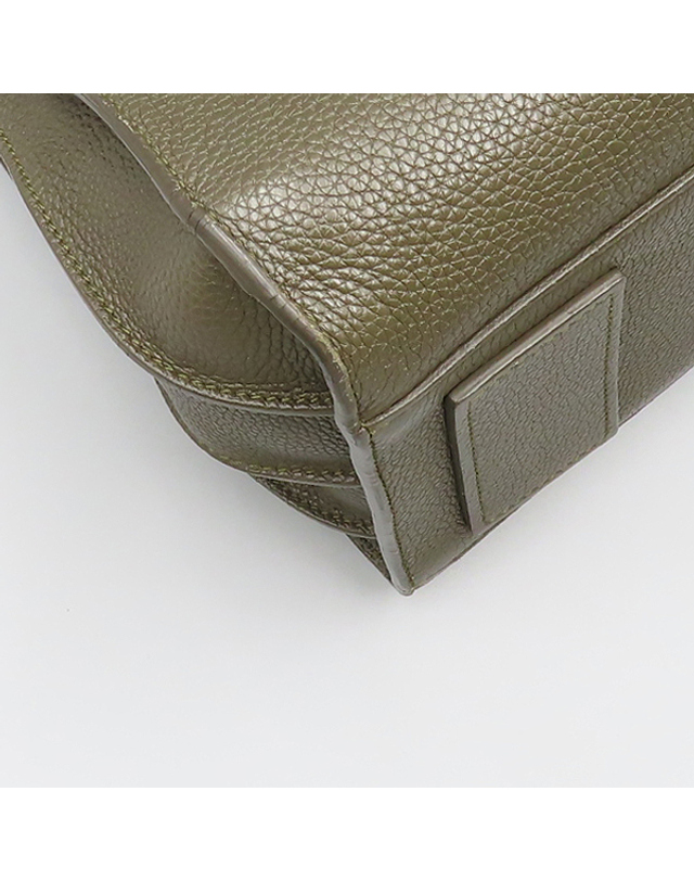 생 로랑 [중고명품] [중고]고이비토 생로랑 YSL(입생로랑) 464960 카키 레더 SAC DE JOUR 삭 드쥬르 서플 스몰 토트백 + 숄더스트랩 2WAY K4136YSL 착용컷
