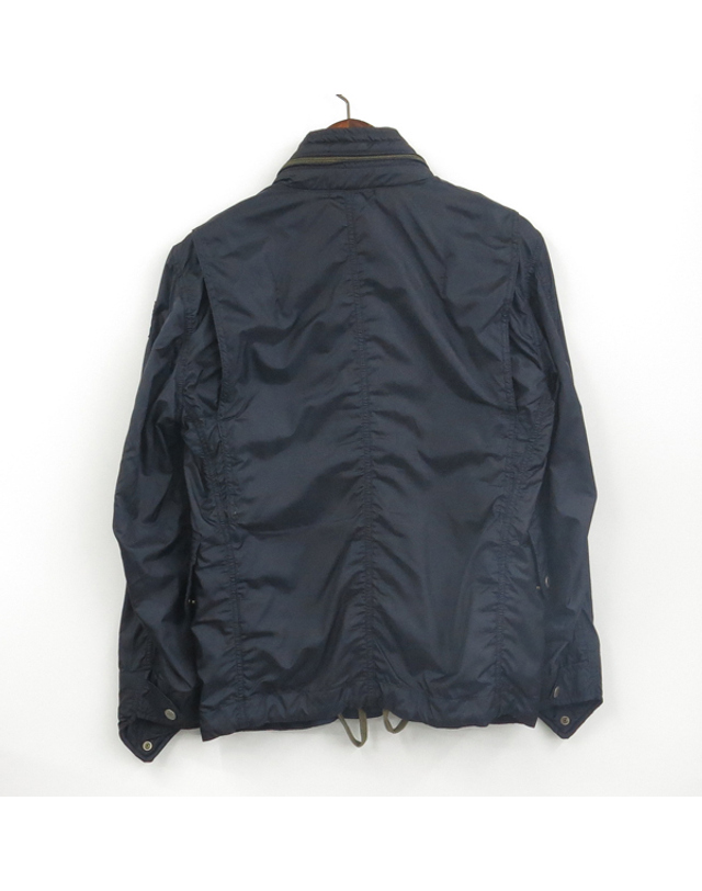 스톤아일랜드 [중고명품] [중고]스미스마켓 스톤 아일랜드 Stone Island DANIMS(스톤아일랜드 데님) 네이비 컬러 멀티 포켓 남성용 자켓 K0153STI 착용컷