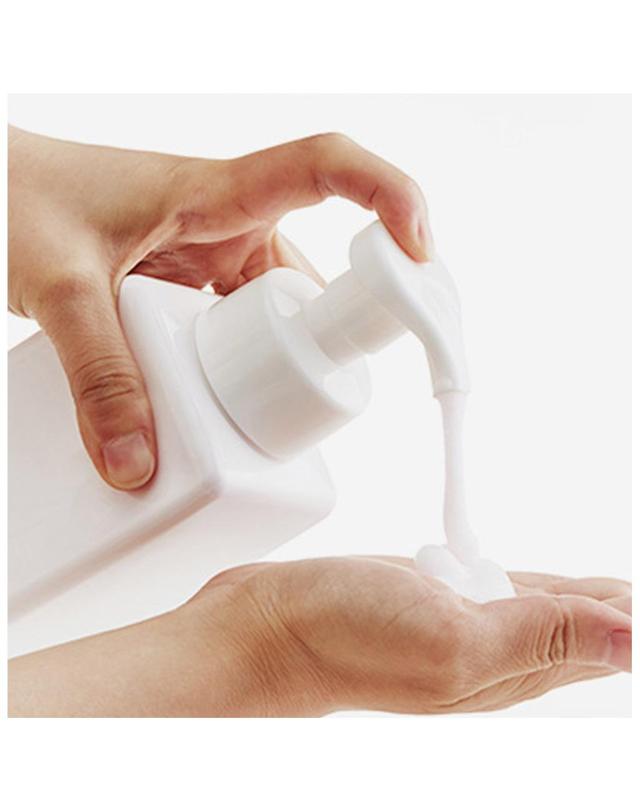 시나몬샵 욕실 물비누 디스펜서 ( 버블 거품 용기 공병 ) 450ML 착용컷
