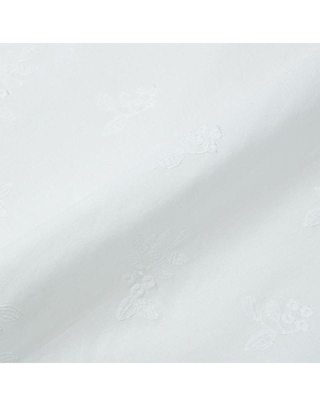 이사베이 [26 신상] 자수 퍼프 밴딩넥 반팔 블라우스 (VMBAF2467) 착용컷