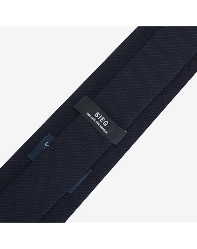 지이크 네이비 W100 텍스쳐 울오버 넥타이 (PJATH9029) 착용컷