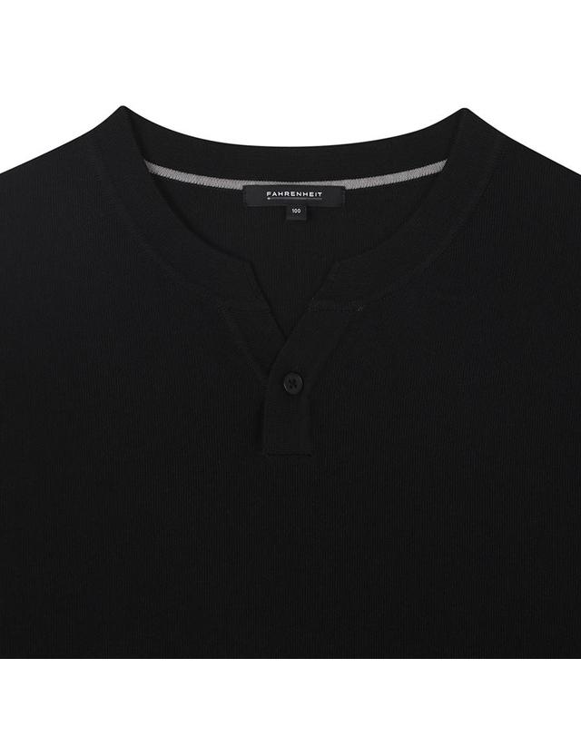 파렌하이트 [COOLEY] 쿨터치 헨리넥 니트 (FIUCD8512) 착용컷