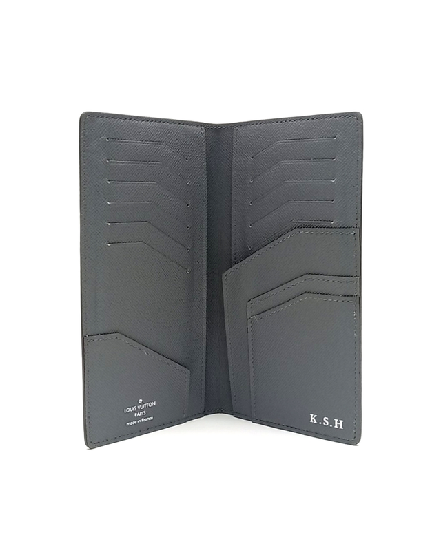 루이비통 [중고명품] [구구스]중고명품 루이비통 타이가 장지갑 (NO 10541071) 멀티컬러 착용컷