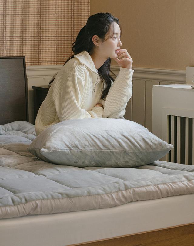 아망떼 아망떼 소울메이트 플란넬 극세사 토퍼SS/Q/K 6color 착용컷