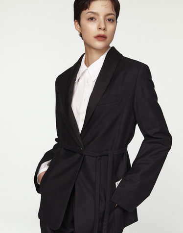 [NEHERA] 블랙 단색 울 긴팔자켓