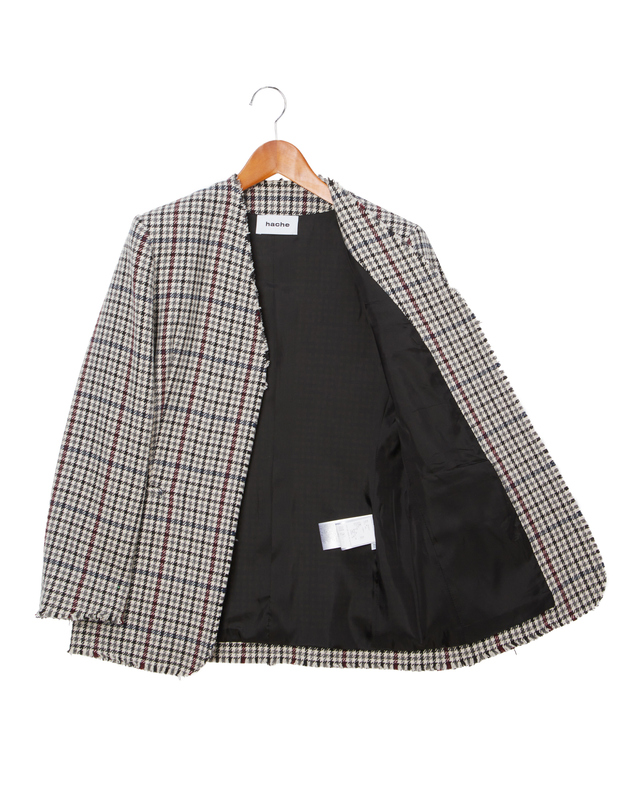 라움 여성 [HACHE] 그레이 패턴 울혼방 긴팔자켓 MULTI COLOR 착용컷