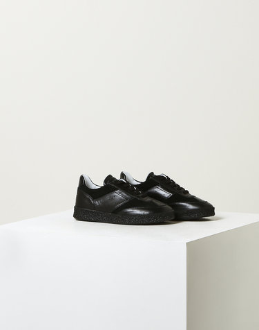 [MM6 MAISON MARGIELA 메종마르지엘라] 블랙 소재배색 양가죽 스니커즈
