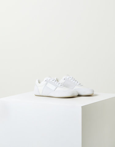 [MM6 MAISON MARGIELA] 화이트 로고장식 소가죽 운동화