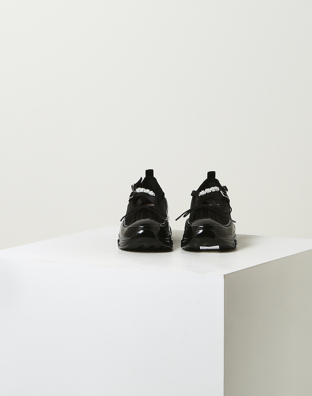 라움 여성 [SIMONE ROCHA] 블랙 비즈장식 스니커즈 착용컷