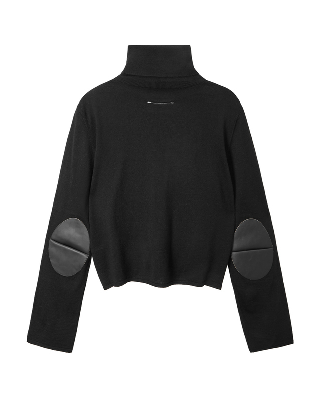라움 여성 [MM6 MAISON MARGIELA] 블랙 짜임 울혼방 니트 착용컷