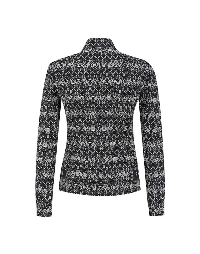 파리게이츠 여성 바니 패턴 스트레치 집업 티셔츠 착용컷