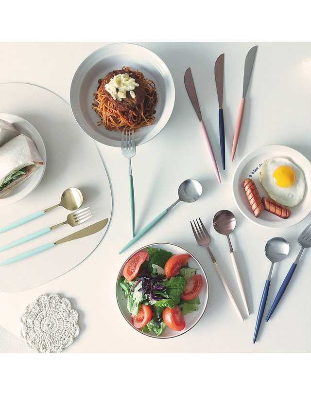보겐 몽블랑 보겐 비쥬 스페셜에디션 커트러리 한식기 양식기 로즈골드 택1 착용컷