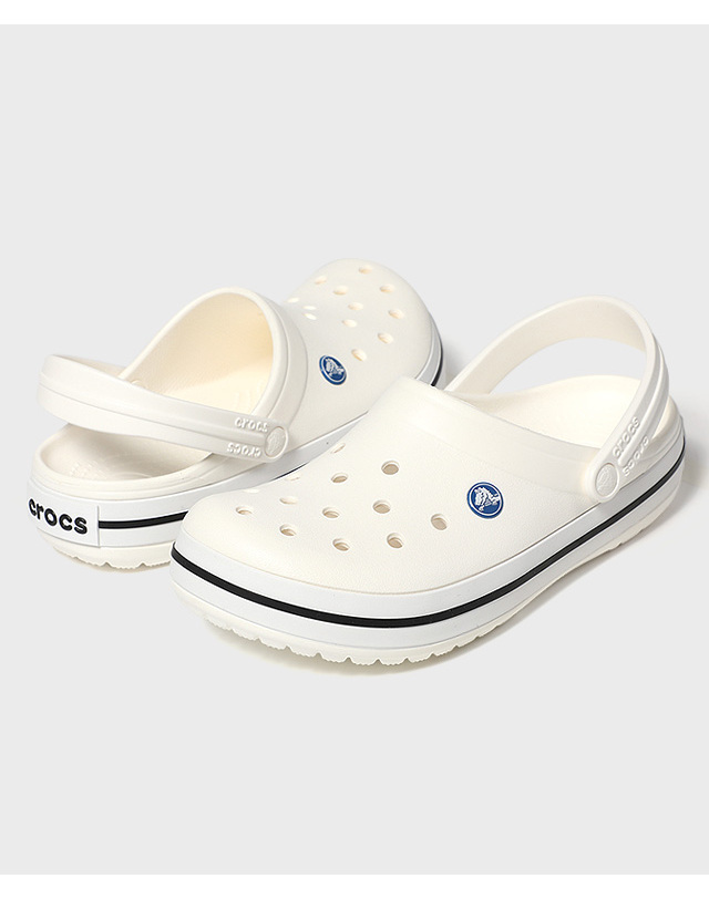 크록스 [크록스] 남여공용 크록밴드 클로그 (250~290,300 size)화이트 11016-100 착용컷