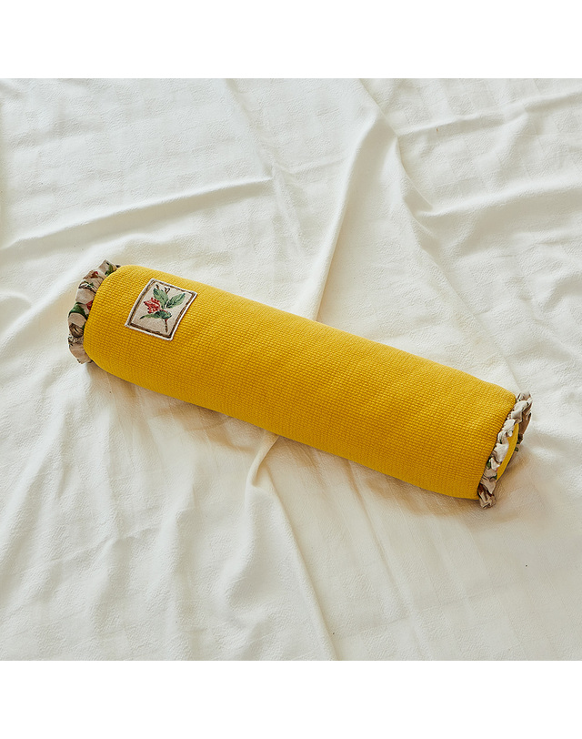 이솔홈 이솔홈 투샷 경추 메밀 베개 착용컷