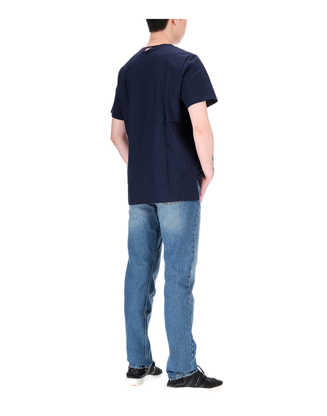 톰브라운 삼선탭 MJS067A 00042 415 남성 반팔티셔츠 착용컷