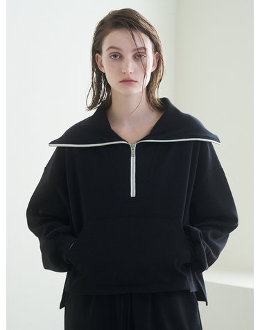 Wide Collar Zip Up T-Shirts - Black