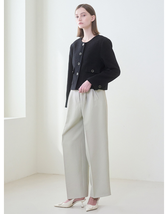 누브 Two Tuck Wide Pants - Olive 착용컷