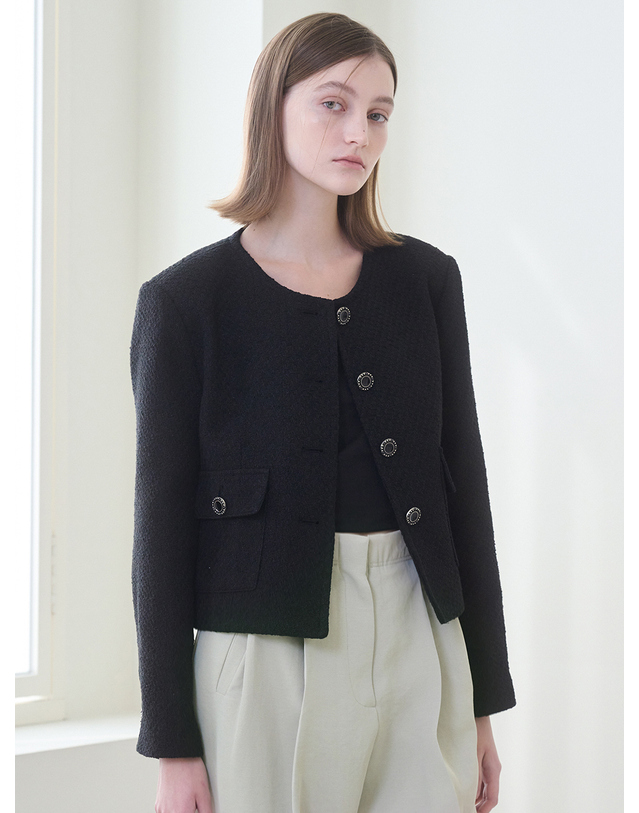 누브 Tweed Crop Jacket - Black 착용컷