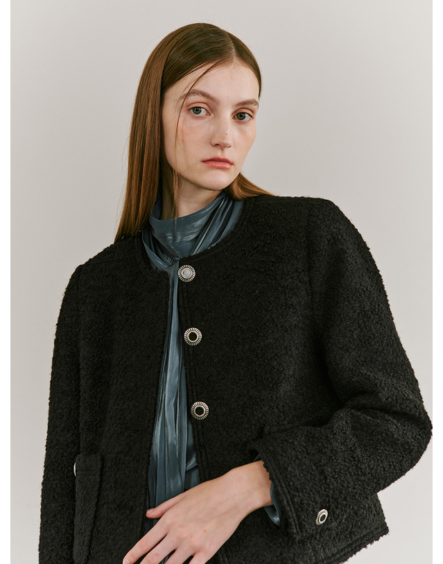 누브 Boucle Tweed Stitch Jacket - Black 착용컷